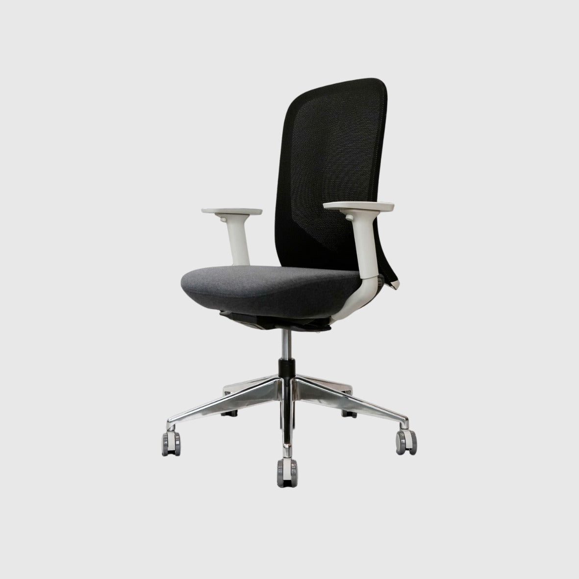 Ergonomic Fully Adjustable Office Chair in Black